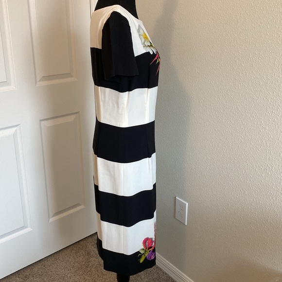 ESCADA DRESS - Picture 6 of 16